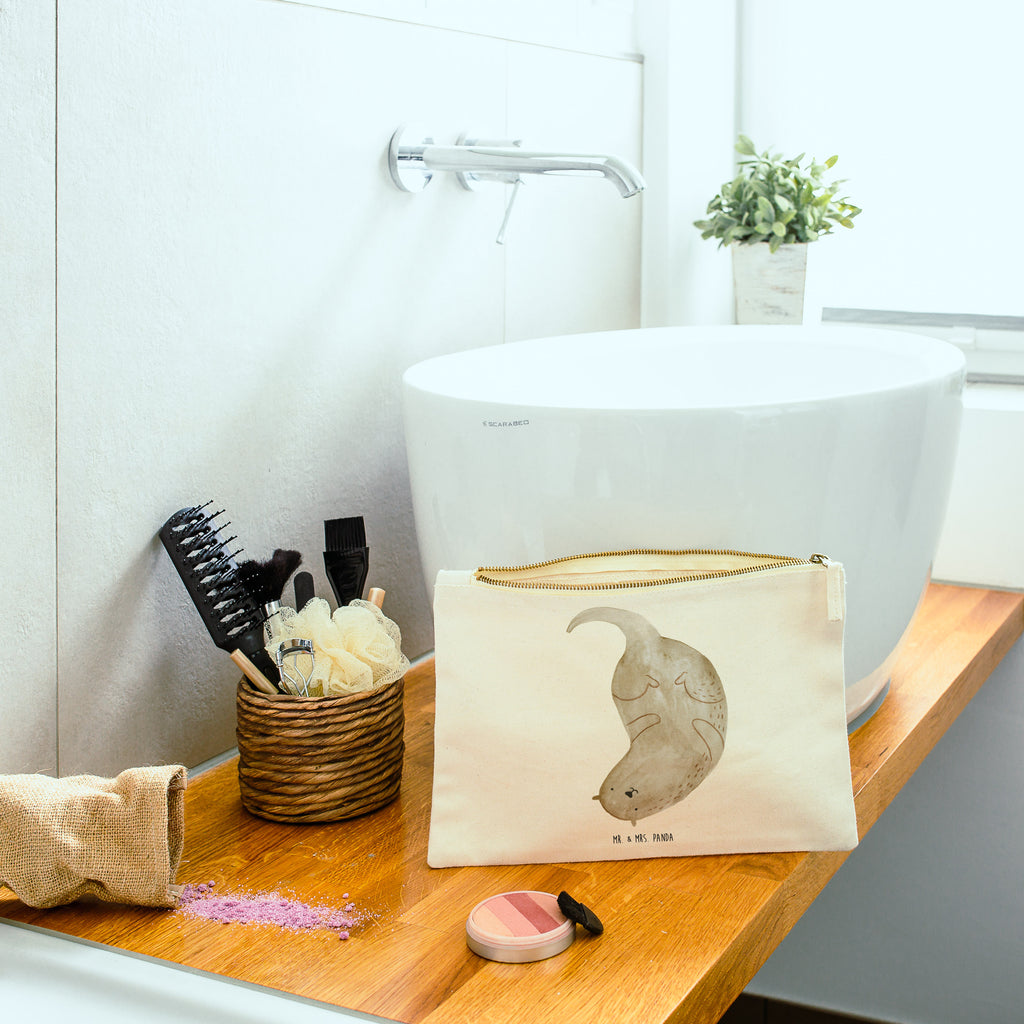 Schminktasche Otter kopfüber